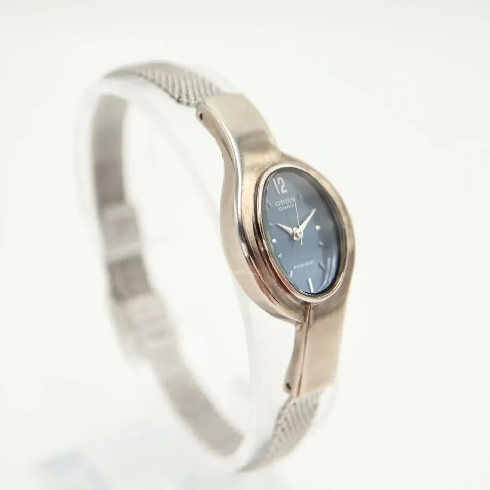 Vintage Citizen Silver Blue Oval Swirl 19mm Women Watch Steel Band w New Battery
